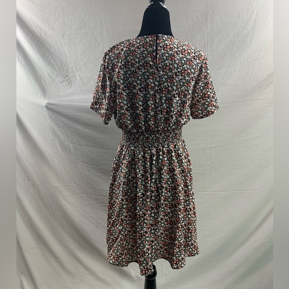 Ditsy Floral Print A-line Mini Dress - Picture 9 of 9